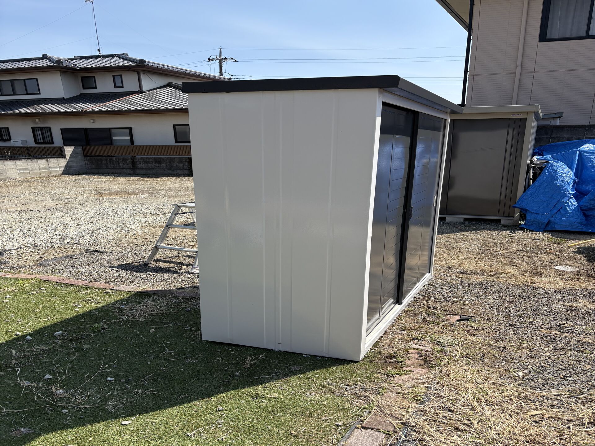 物置の塗装